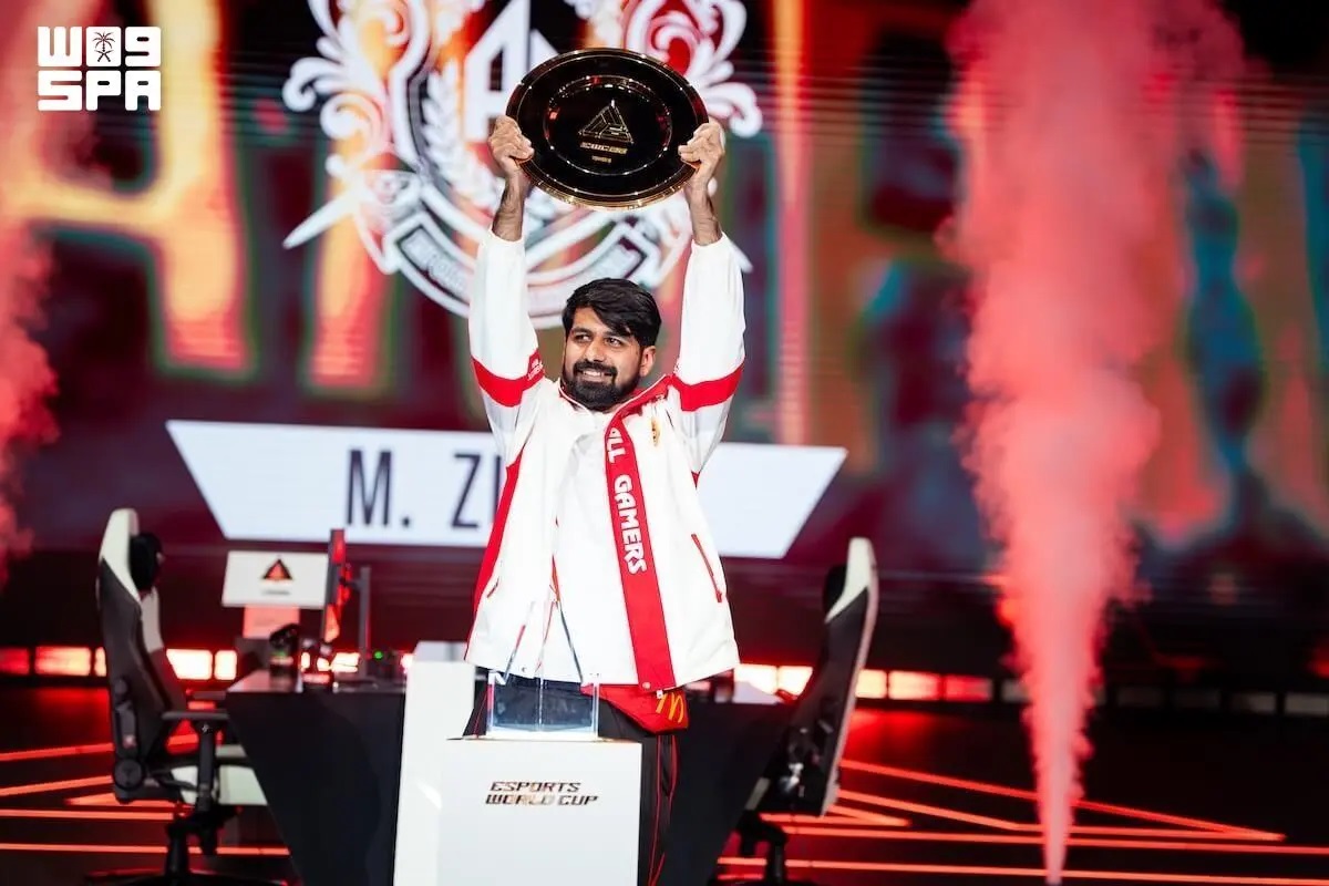 FROM THE LCQ TO THE TROPHY: M. ZUBAIR STUNS TEKKEN 8 AT EWC 2026